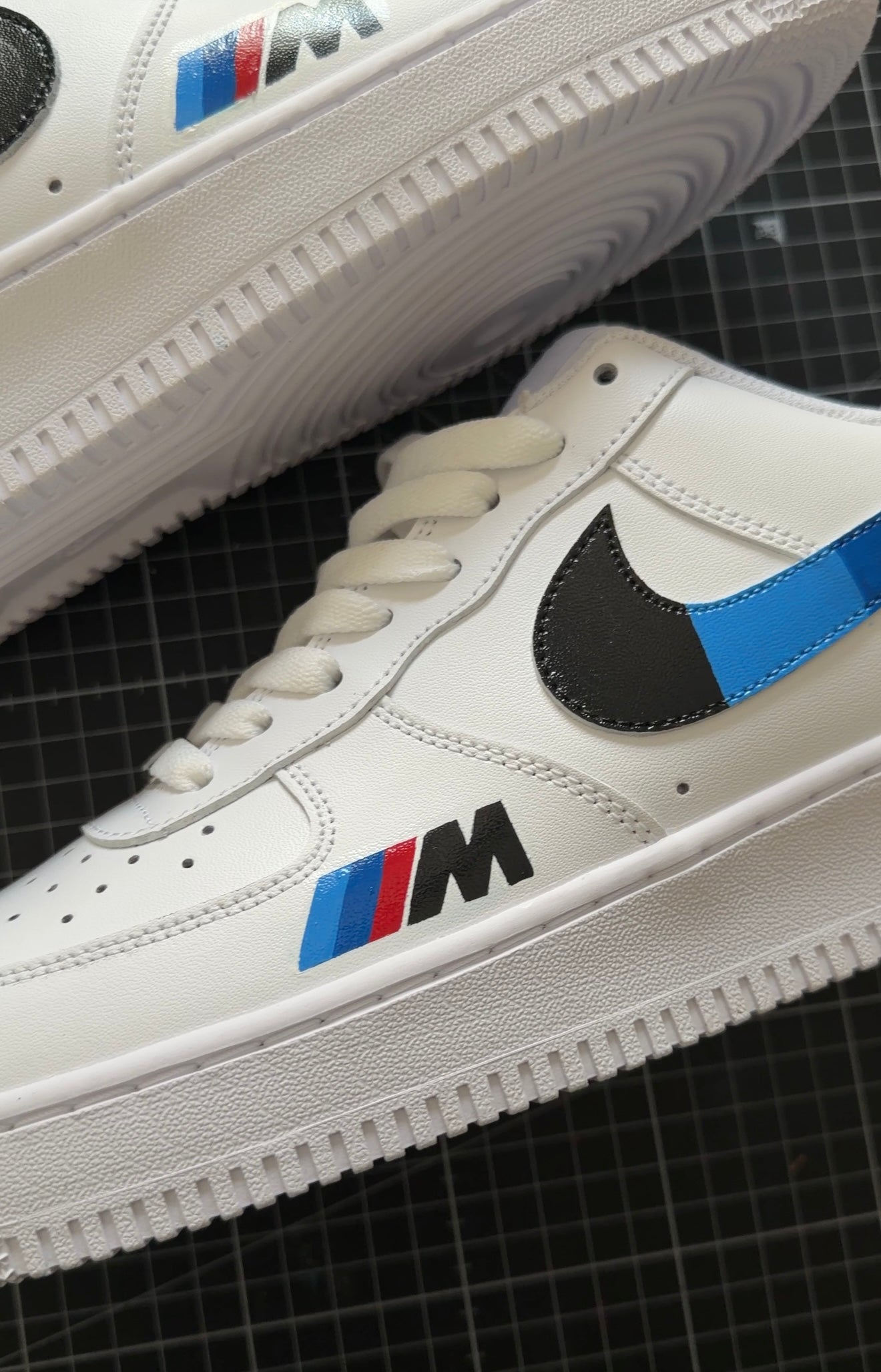 BMW (White)
