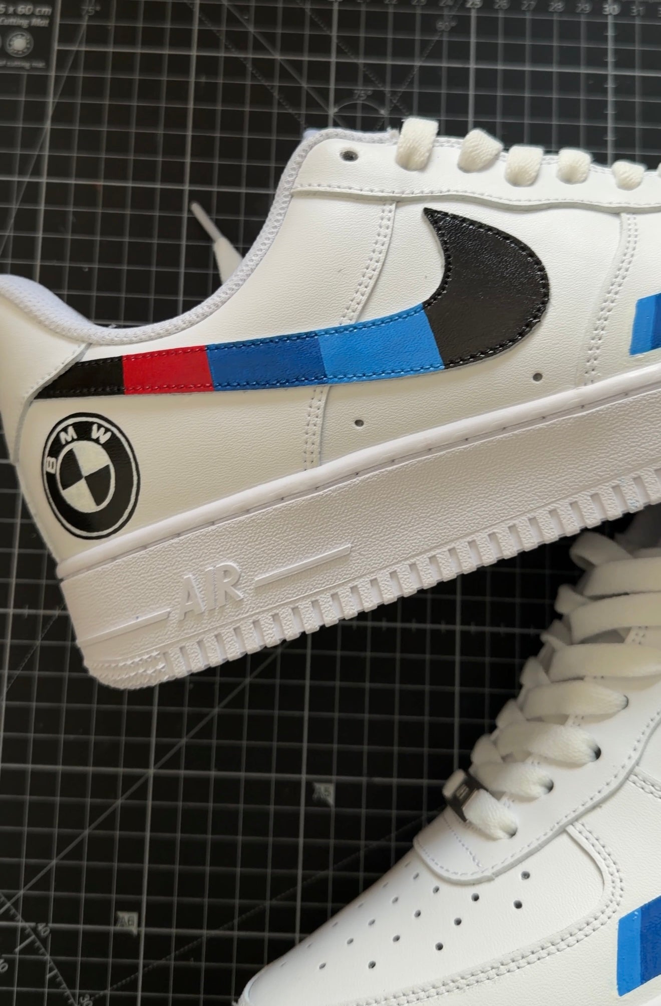 BMW (White)